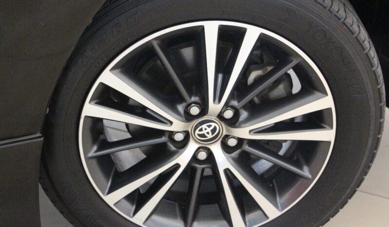Toyota Corolla Altis 1.6 A/T full