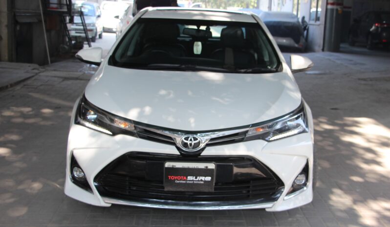 Toyota Corolla Grande 1.8 (Black Interior) full