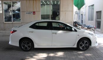 Toyota Corolla Grande 1.8 (Black Interior) full