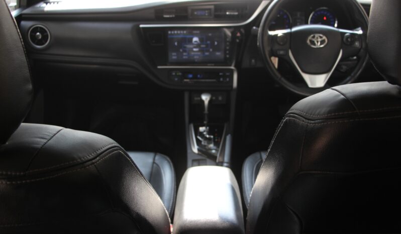 Toyota Corolla Grande 1.8 (Black Interior) full