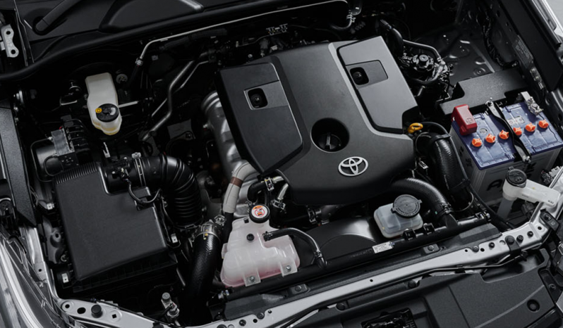 Toyota Hilux Revo full